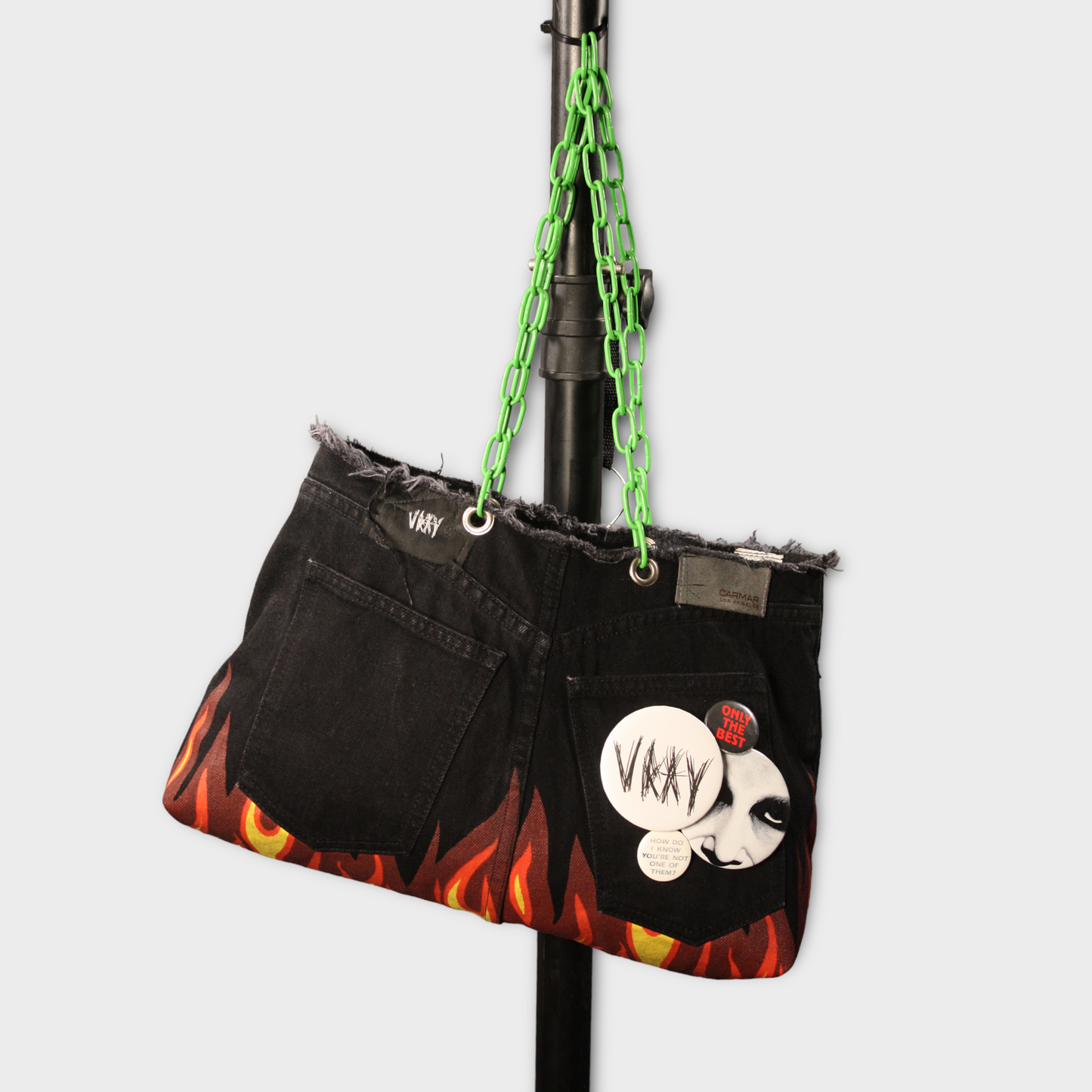 “ERRANDS IN L.A.” SHOULDER BAG