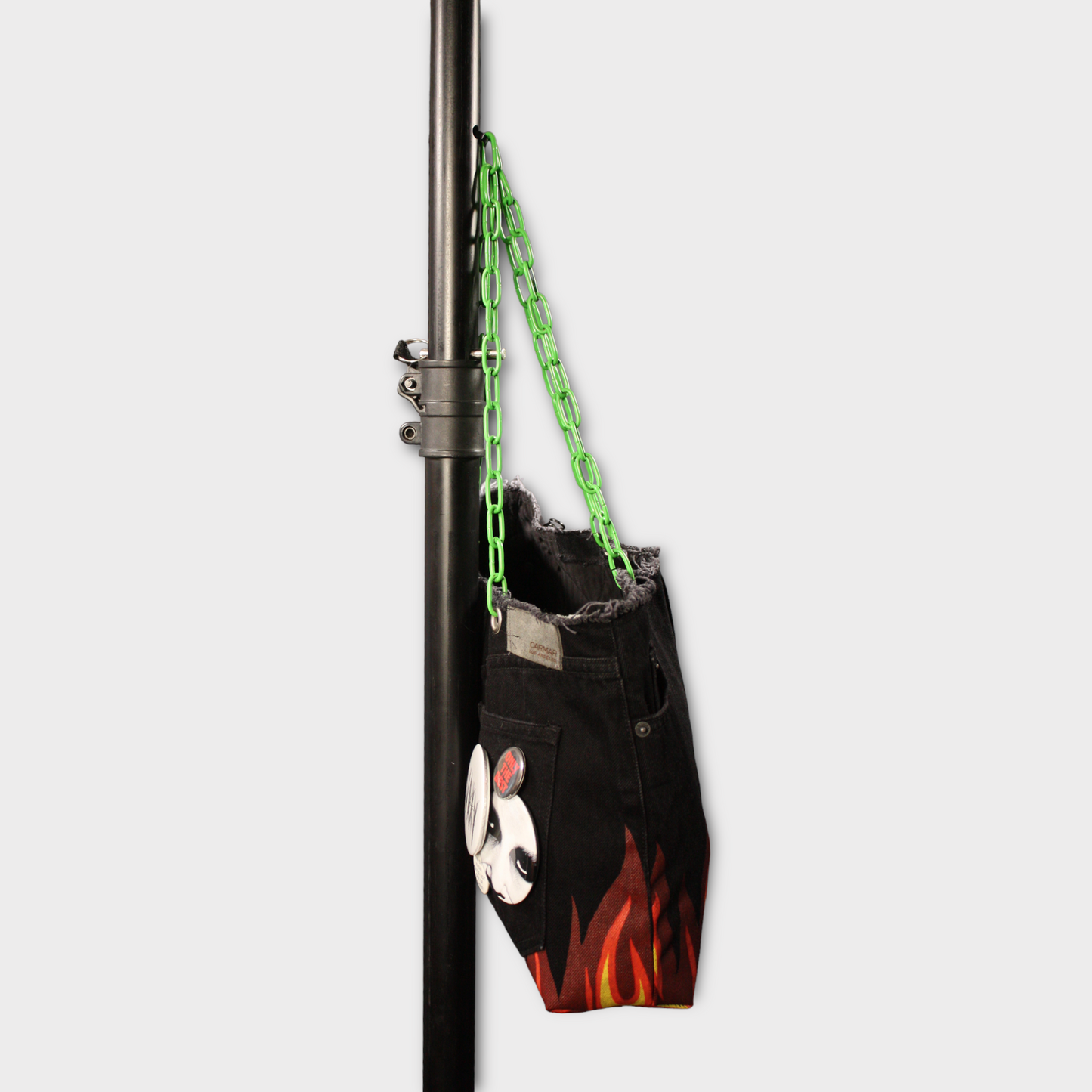 “ERRANDS IN L.A.” SHOULDER BAG